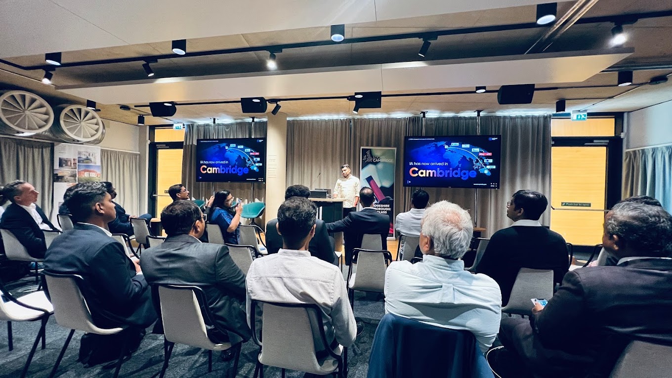 Ucartz Leadership Sharing Expertise at IT Summit